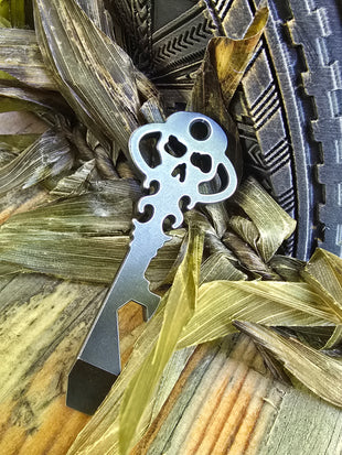 Chaves Key Tool Black Titanium