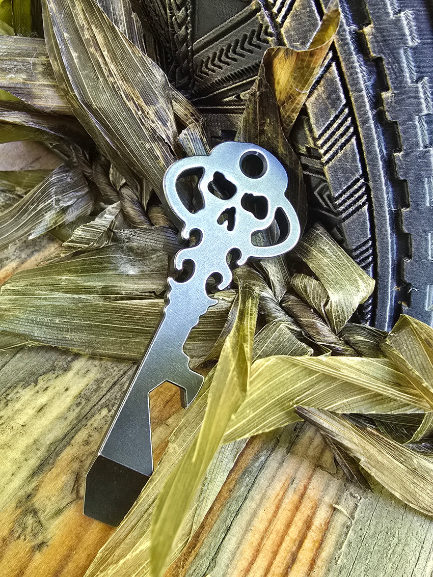 Chaves Key Tool Black Titanium