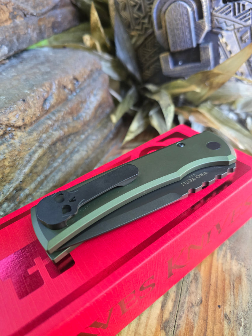 Chaves Knives Pro-Tech Redencion 229 - Green DLC