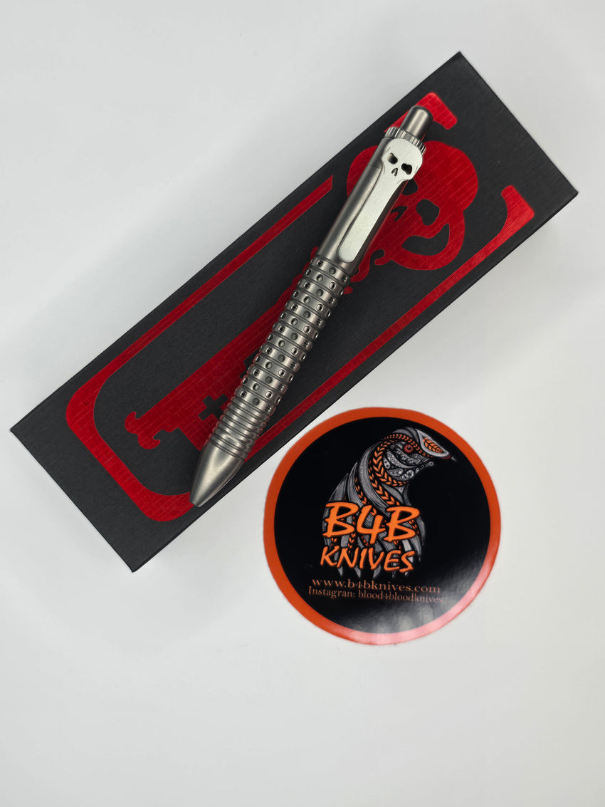 Chaves Knives Titanium Clicker Pen - Horizontal Lines